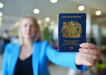 Американцы бегут за британскими паспортами