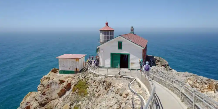 Point Reyes Lighthouse Trail. Фото: Shutterstock