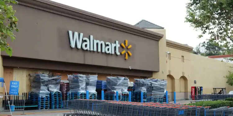 В Калифорнии закрываются Walmart