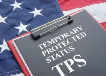TPS и виза U больше не считаются "въездом" для грин-карты