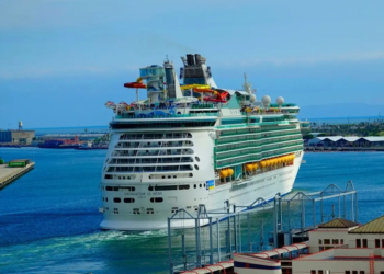 смерть на круизном лайнере Royal Caribbean пассажир Калифорния