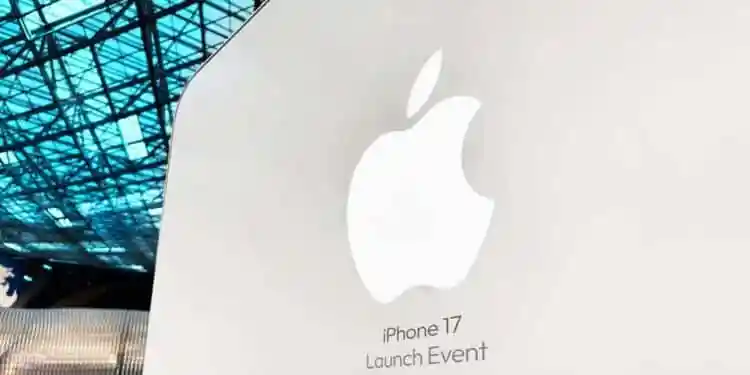 iPhone 17
