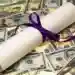14 дипломов, которые приносят самые высокие зарплаты в США