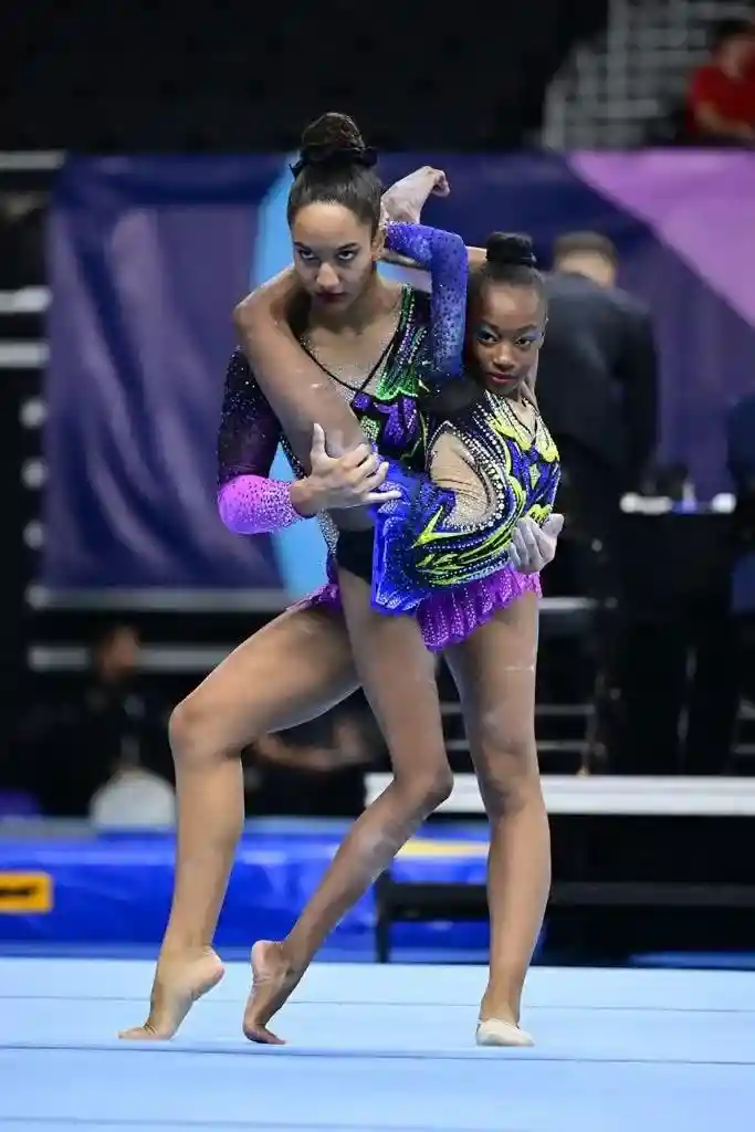 гимнастки Rodina Elite Gymnastics