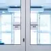 Больницы Калифорнии блокируют въезды, чтобы не допустить ICE к пациентам